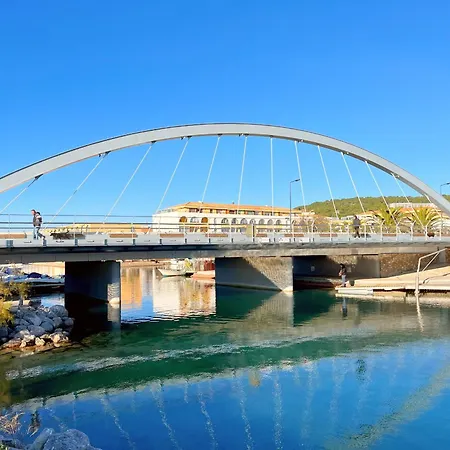 Avec Parking Prive A 500m De La - Fr-1-338-603 سُت