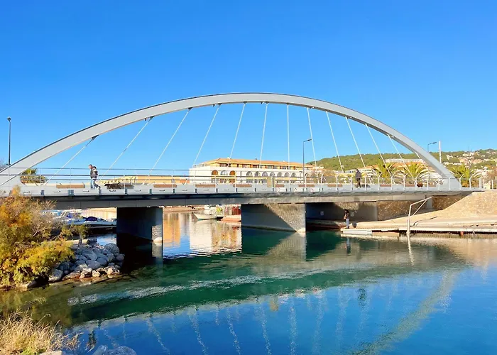 Avec Parking Prive A 500m De La - Fr-1-338-603 Sète