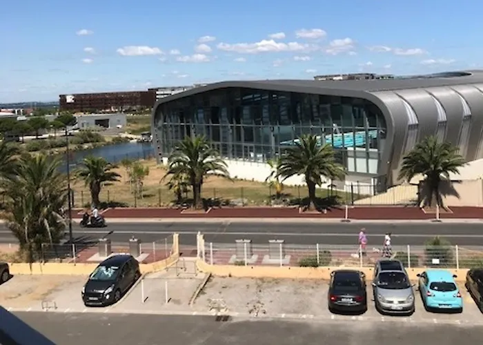 Апартаменты Avec Parking Prive A 500m De La - Fr-1-338-603 Сет