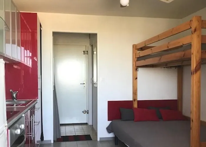 Avec Parking Prive A 500m De La - Fr-1-338-603